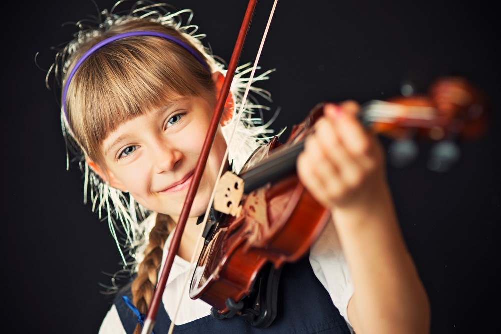 Fiolinundervisning, fiolintimer, fiolinkurs, fiolin lærer, lære å spille fiolin, musikk og kulturskole i Oslo og Bærum, barn ungdom og voksne